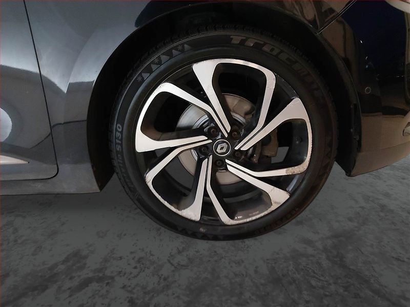 Renault Grand Scénic (2017) 1.6 dCi, Automat, 7 míst - fotka 15 z 17
