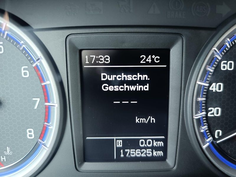 Suzuki SX4 S-Cross 1.4/103kW, COMFORT - fotka 26 z 37