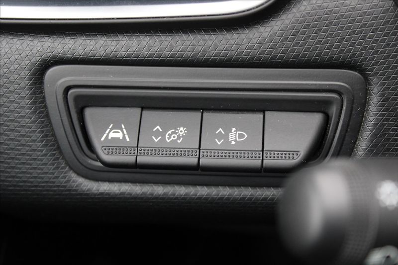 Renault Clio 1,0 TCe  NOVÉ V ČR,ZEN - fotka 21 z 26