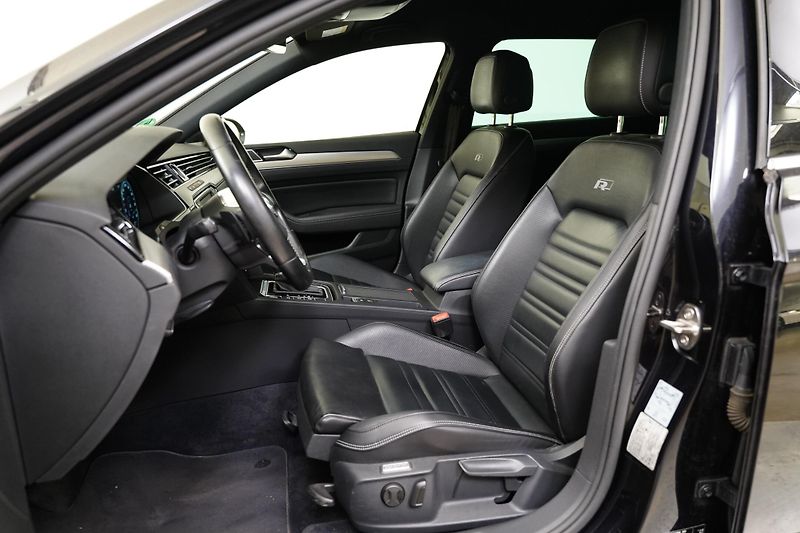 Volkswagen Passat - fotka 11 z 25