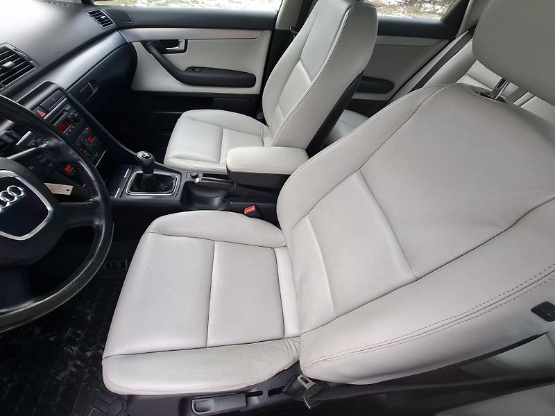Audi A4 (2005) 2,0 TDI - fotka 7 z 13