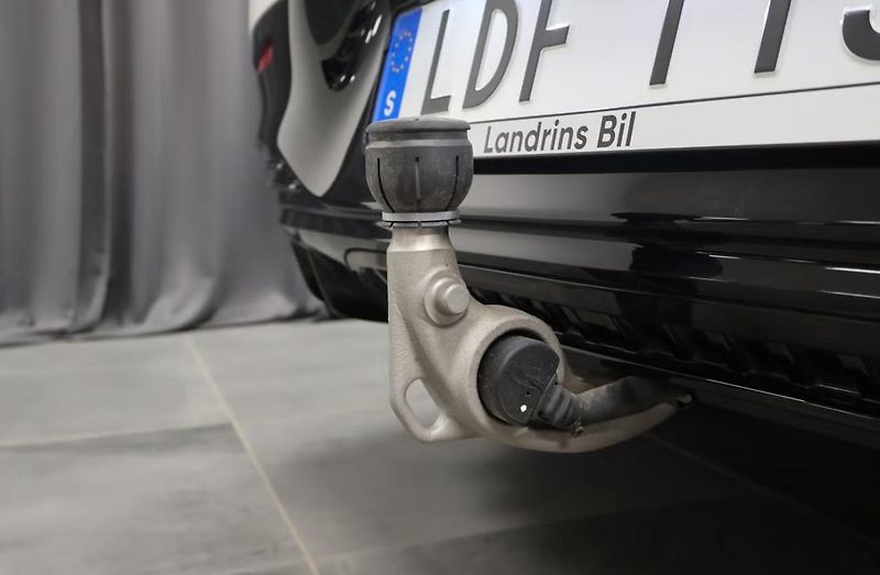 Mercedes-Benz EQE 350 AMG 4M Kamera Tažné BLIS  - fotka 13 z 23