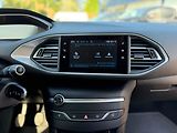 Peugeot 308 SW ACTIVE PACK 1.2PT 130 MAN6 - náhled 22