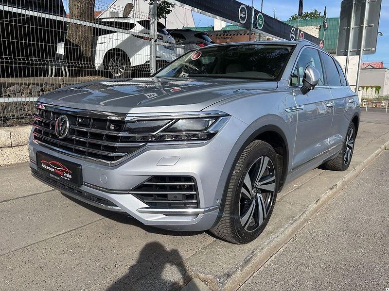 Volkswagen Touareg 3.0TDi-2020-CZ-1MAJ-DPH-WEBAST - fotografie inzerátu