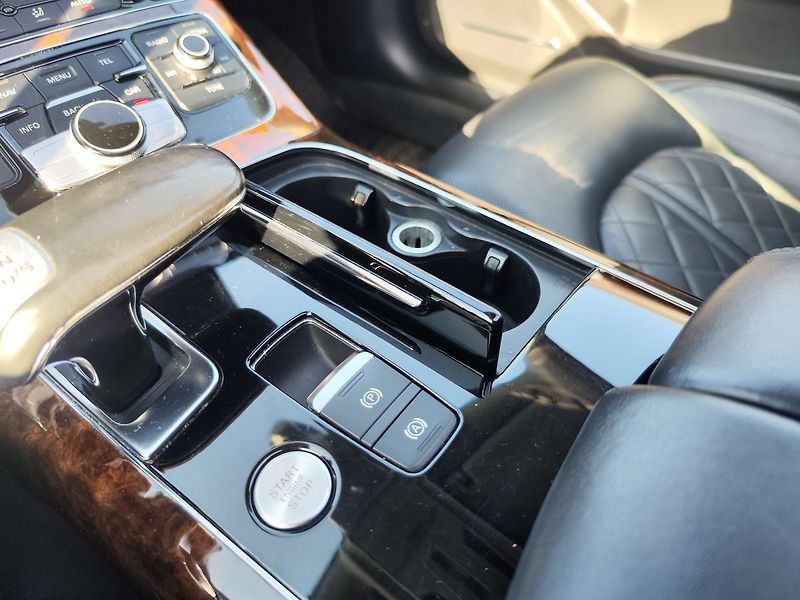 Audi A8 3.0 TDI/190kW V6 Quattro AT. - fotka 27 z 37