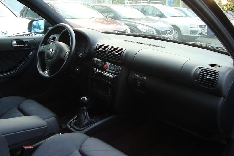 Audi S3 (2000) 5V Turbo,Quattro - fotka 34 z 62