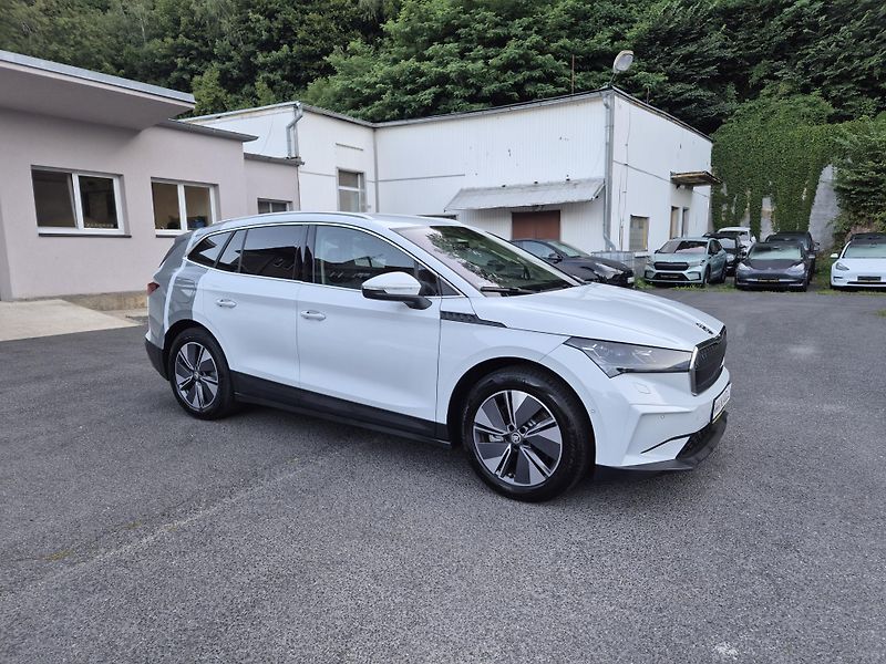 Škoda Enyaq 150kw, iV80 19ALU SOH 97% - fotka 3 z 46
