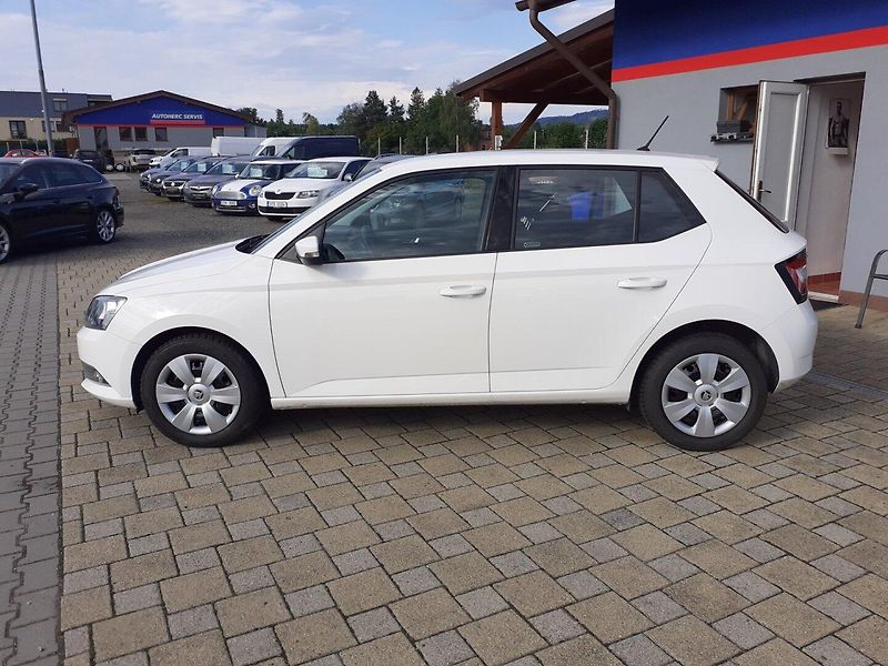 Škoda Fabia (2017) 1.2 TSi  NOVÉ ROZVODY - fotka 6 z 23
