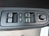 Volkswagen Sharan (2015) 2.0TDi, ČR, Highline, DSG - náhled 17