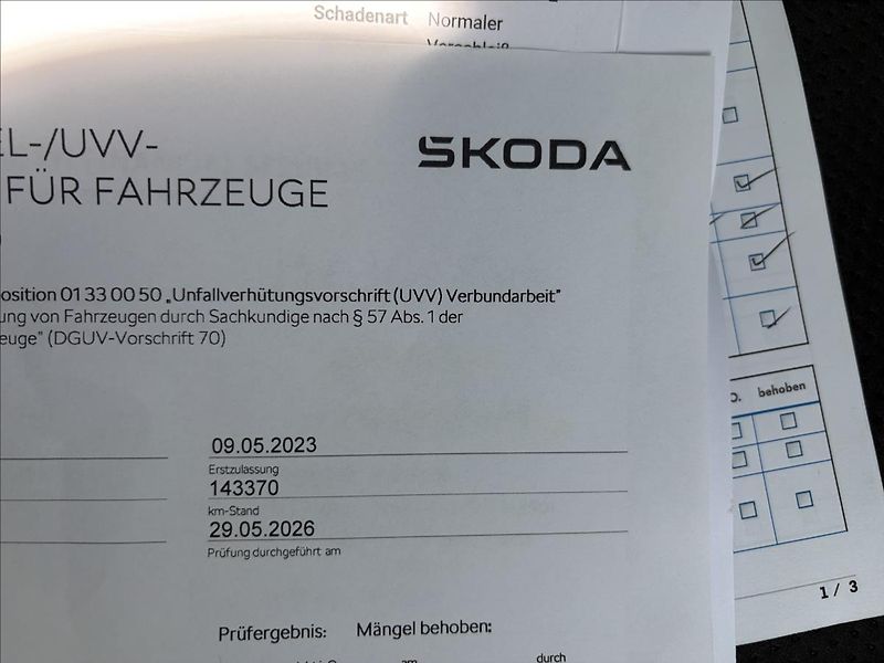 Škoda Octavia 1,5 TSi DPH  ACC,LED,KESSY,ALU - fotka 49 z 50