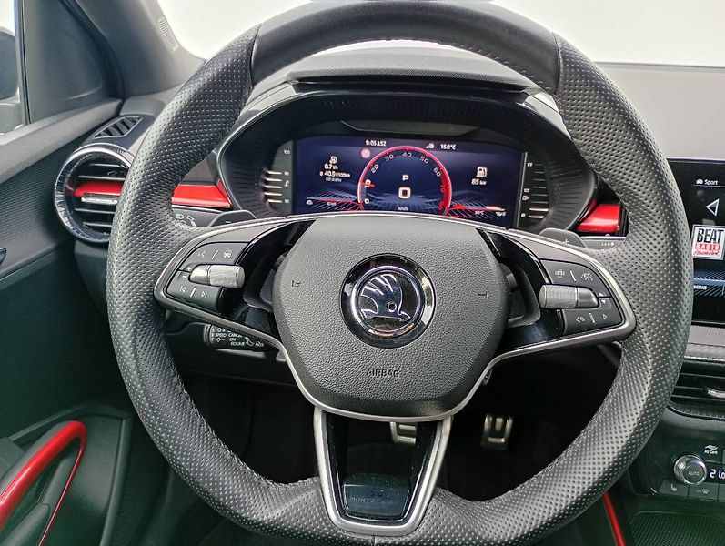 Škoda Fabia (2024) 1.0 TSI 85 kW DSG Monte Carlo - fotka 8 z 35