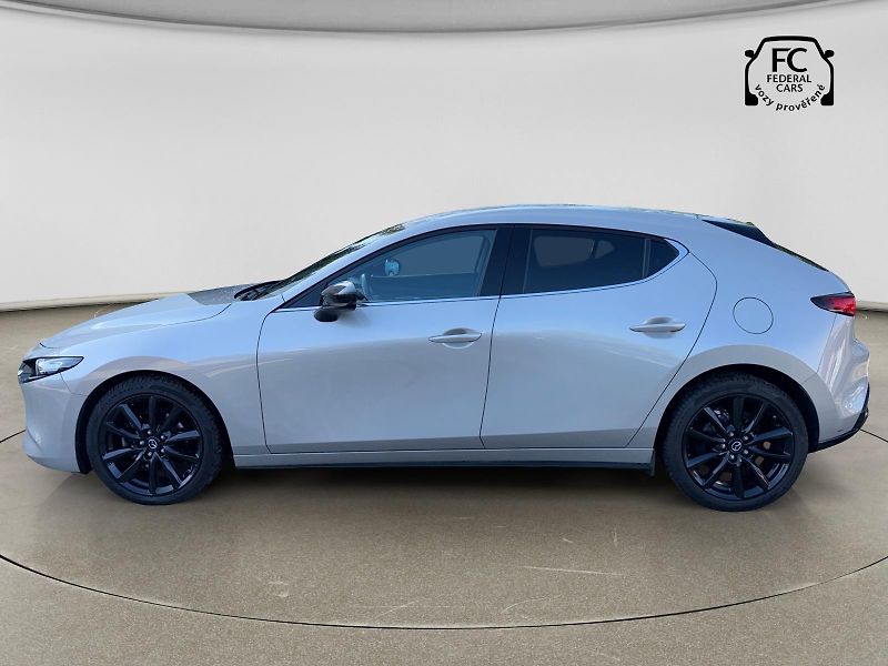 Mazda 3 2.0 e-Skyactiv G122 Homura - fotka 2 z 28