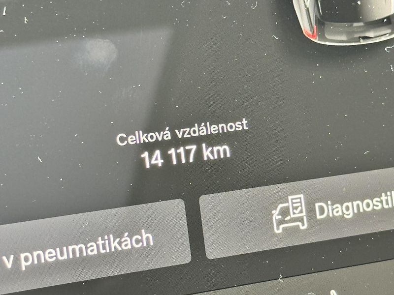 Volvo XC90 T8 AWD PLUS BRIGHT/ 360 / kola - fotka 41 z 62
