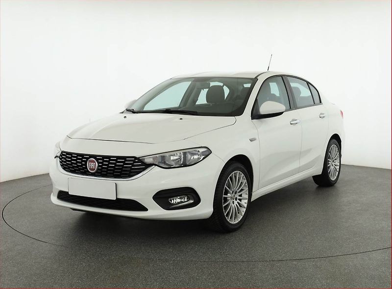 Fiat Tipo (2016) 1.4 16V, Serv.kniha - fotka 2 z 17