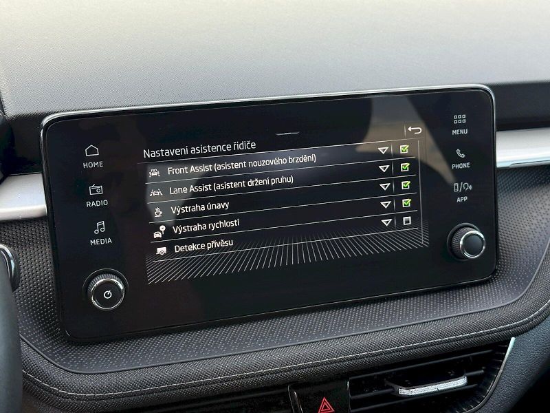 Škoda Fabia (2025) 1.0 TSI 85 kW TopSelection - fotka 20 z 21