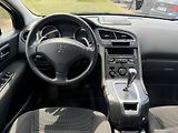 Peugeot 5008 1.6 HDI - náhled 14