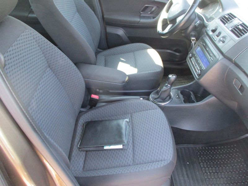 Škoda Roomster (2013) 1,2 TSi - fotka 6 z 11