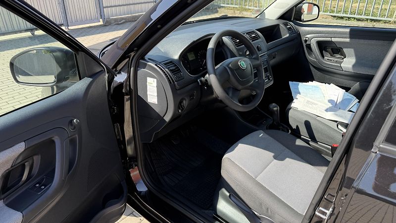 Škoda Fabia 1.4 16V*63kW*103TKM*SERVIS*1M* - fotka 13 z 26
