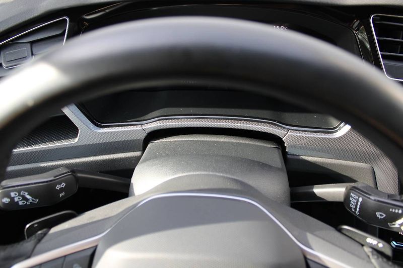Volkswagen Touran (2023) 2.0 TDI 110kW DSG LED - fotka 9 z 34