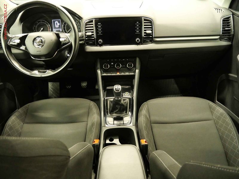 Škoda Karoq (2020) 1.0TSI, ČR, Ambition, LED - fotka 8 z 21
