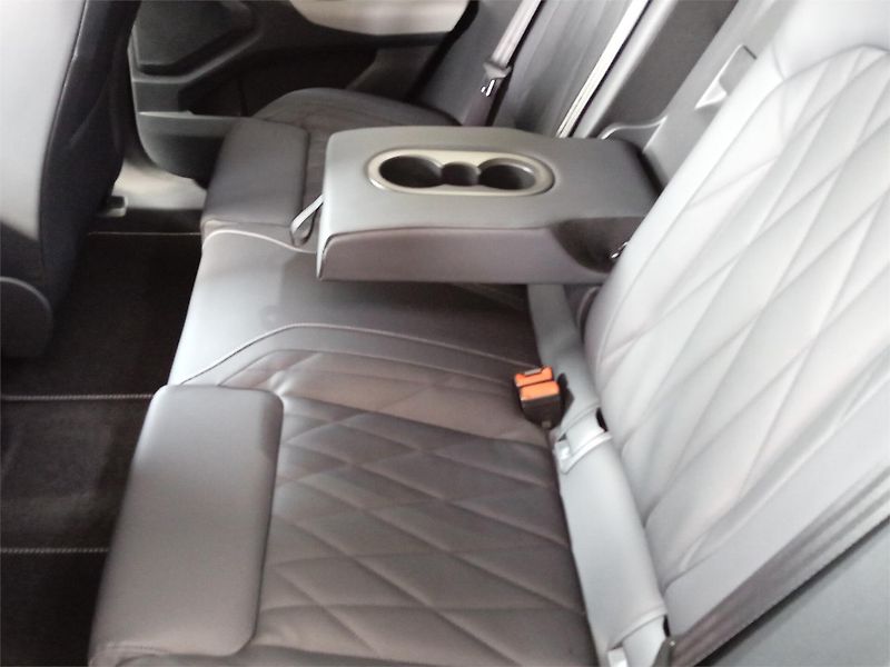 Ford Explorer Premium, 5dveřová, 77 kWh prod - fotka 21 z 22