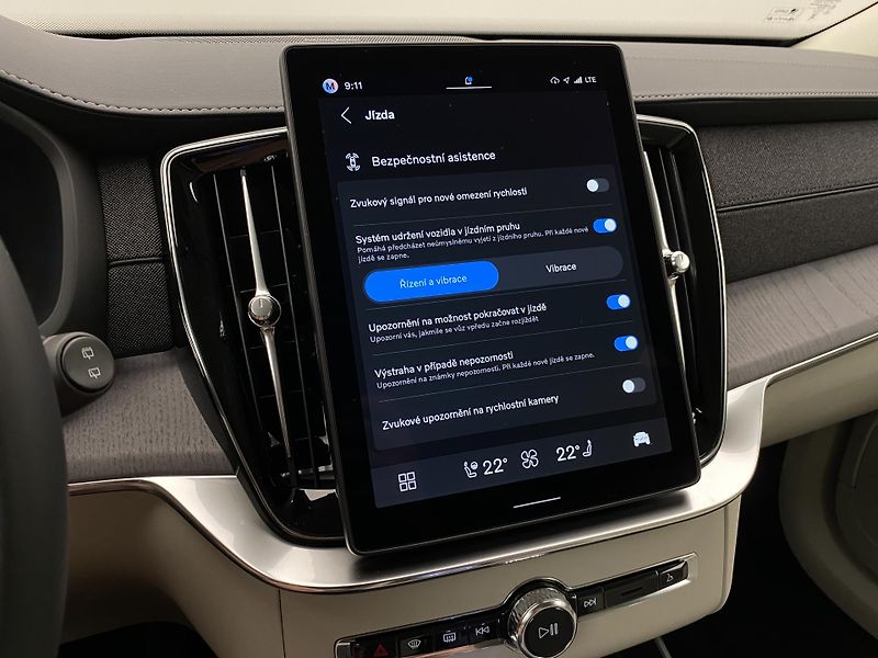 Volvo XC90 (2026) T8 AWD Plug-in BRIGHT PLUS 7m - fotka 47 z 68