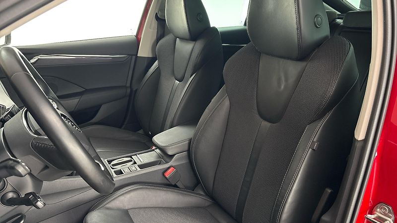Škoda Octavia 1.5 TSI Style - fotka 15 z 26