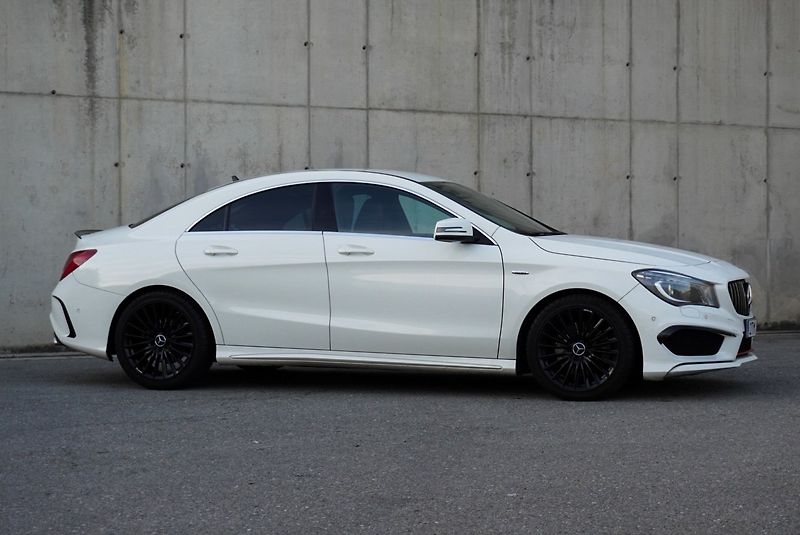 Mercedes-Benz CLA 250 160kW AMG - fotka 30 z 31