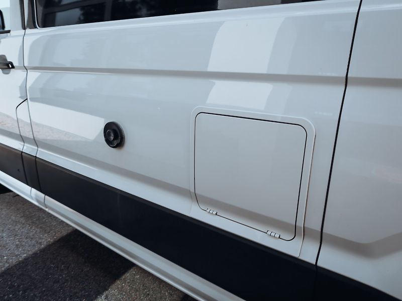 Volkswagen Grand California 600 - 3880kg - fotka 43 z 48