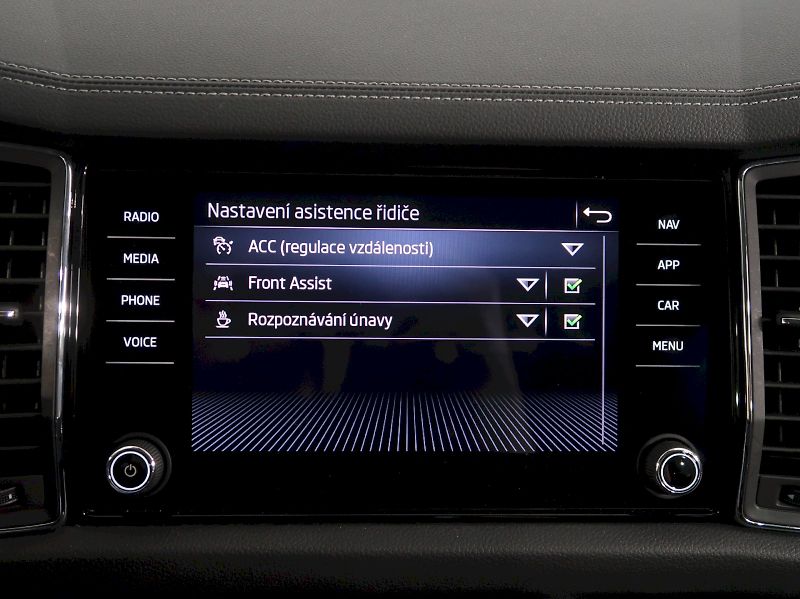 Škoda Kodiaq (2022) AMBITION 1.5TSI 110KW DSG TAŽN - fotka 25 z 37