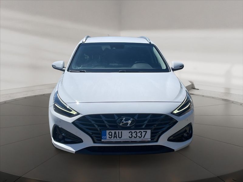Hyundai i30 1,5 T-GDI Style AT - fotka 2 z 11