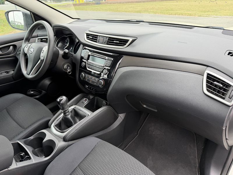 Nissan Qashqai 1.2 DIG-T DPH ROZVODY SERVISKA - fotka 29 z 33
