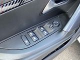 Peugeot 2008 (2020) 1.2 PT, Allure, navi, kamera - náhled 13