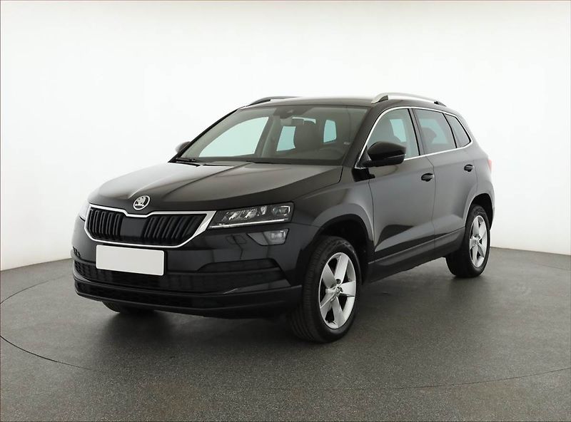 Škoda Karoq (2020) Style 1.6 TDI, Kůže, Navi - fotka 2 z 18