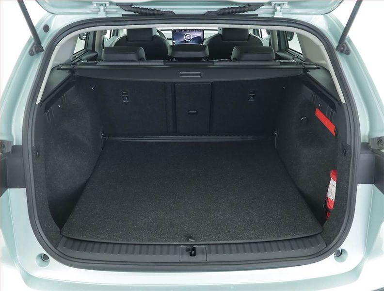 Škoda Enyaq (2021) iV 80 (82 kWh), SoH 93% - fotka 14 z 19