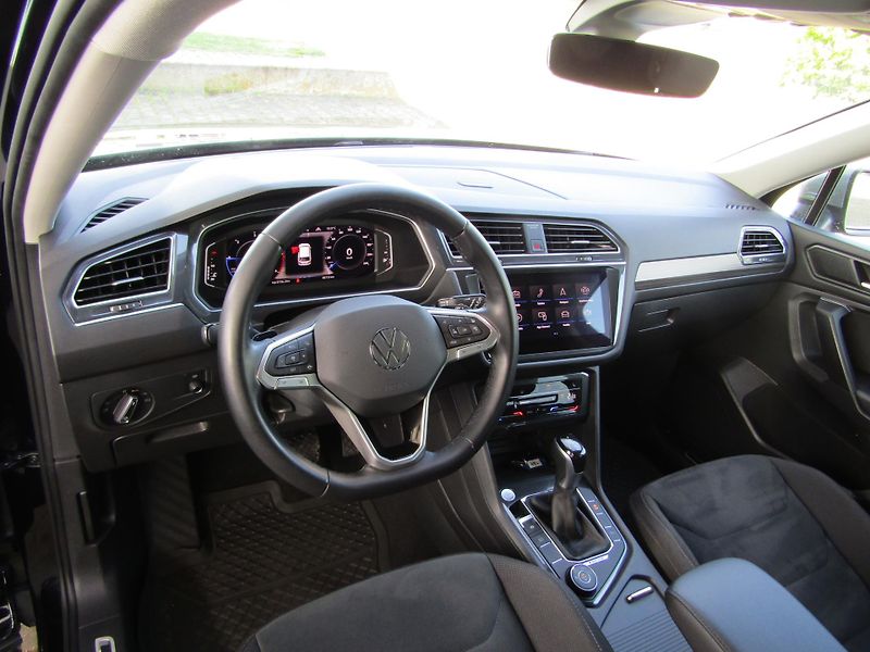 Volkswagen Tiguan Elegance 2.0 TDI 147 kW DSG 4 - fotka 5 z 30