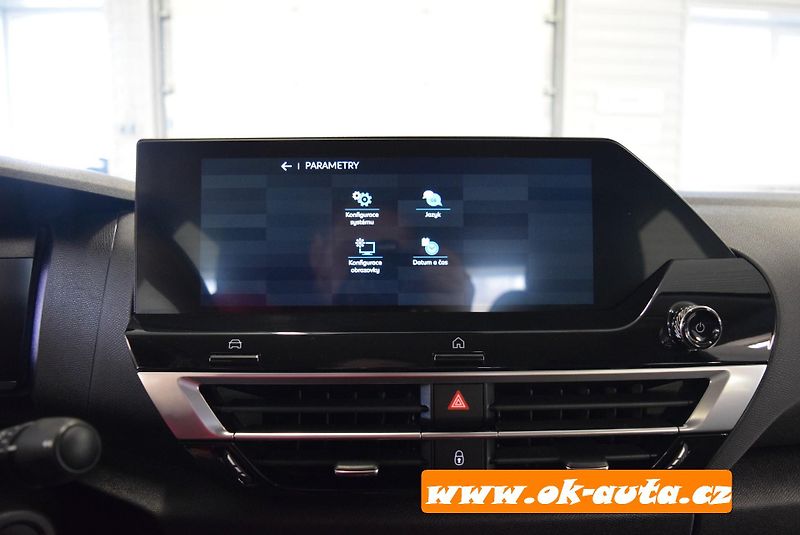 Citroën C4 X 1.2 PURETECH PACK 96 kW. - fotka 42 z 62