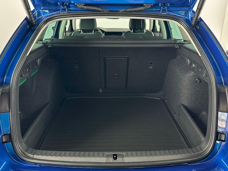 Škoda Octavia (2025) Combi 1.5TSI 85kW Top Selectio - fotka 28 z 32