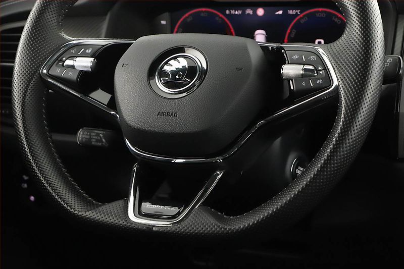 Škoda Kodiaq (2022) 2.0 TDI - fotka 8 z 21