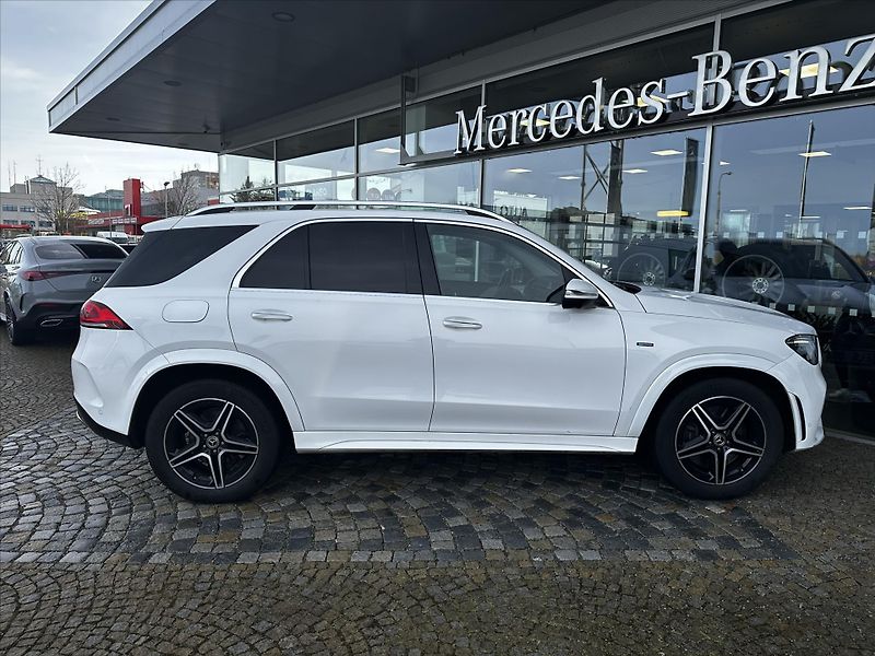 Mercedes-Benz GLE 350de 4M AMG paket - fotka 32 z 41