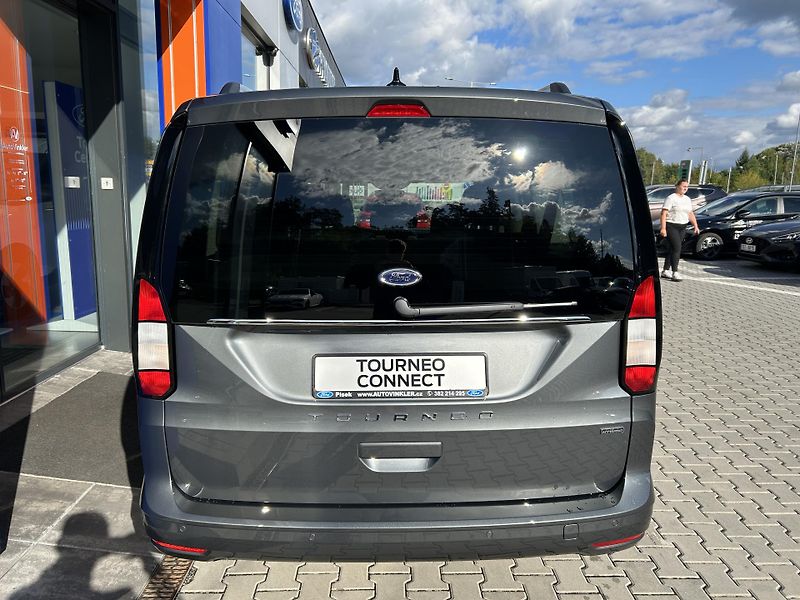 Ford Tourneo Connect 1.5 Ecoboost 110kW AT Titanium - fotka 5 z 38