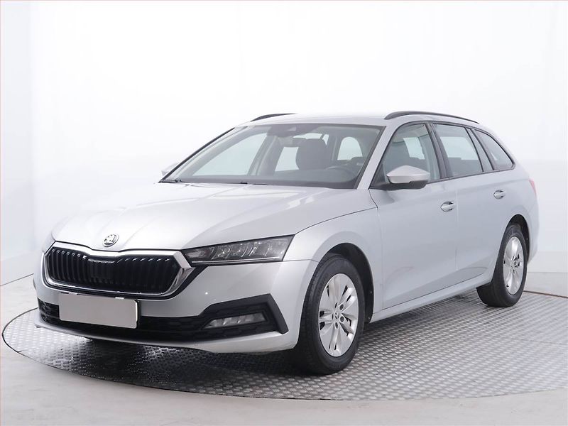 Škoda Octavia (2021) Ambition 2.0 TDI, ČR,1.maj - fotka 2 z 15
