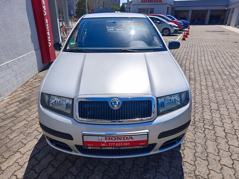 Škoda Fabia (2005) 1.4 16V Classic Klima 24.500km - fotka 37 z 40