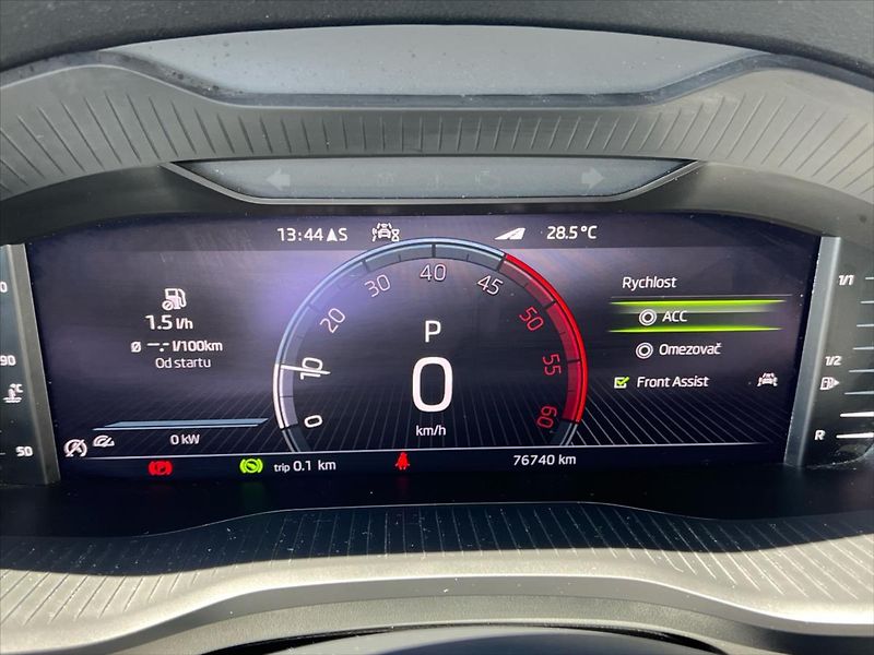 Škoda Kodiaq 2,0 TDi 147kW 7DSG 4x4 STYLE P - fotka 16 z 28