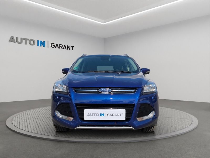 Ford Kuga (2016) 1.5 EcoBoost 110kW, Serv. knih - fotka 2 z 21