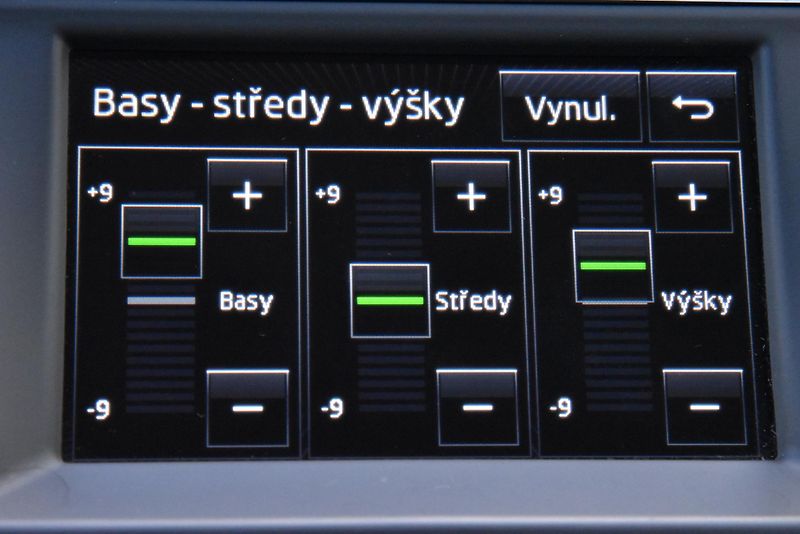 Škoda Fabia 1.0 TSi 6st 81 kW STYLE,DKLIMA - fotka 23 z 55