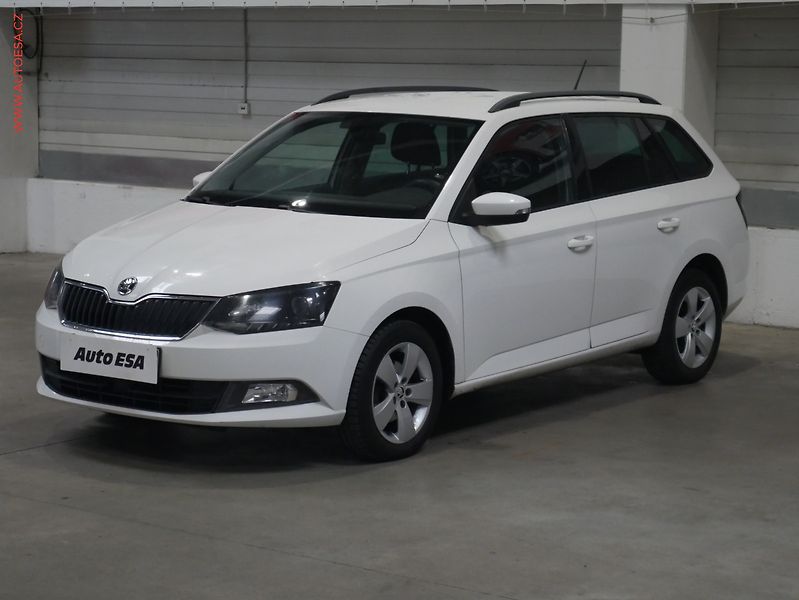 Škoda Fabia (2015) 1.4 TDi, ČR, Style - fotka 3 z 17