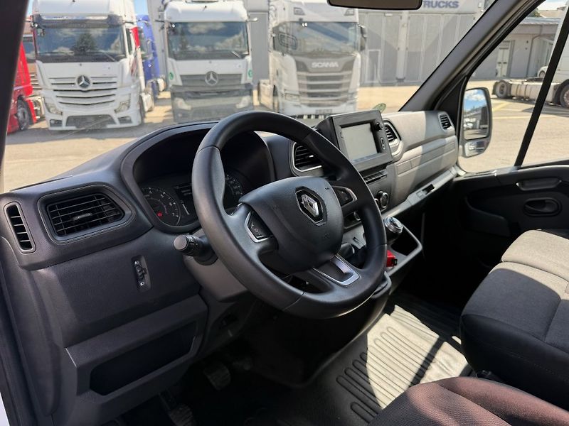 Renault Master 12 palet EURO 6 - fotka 12 z 19