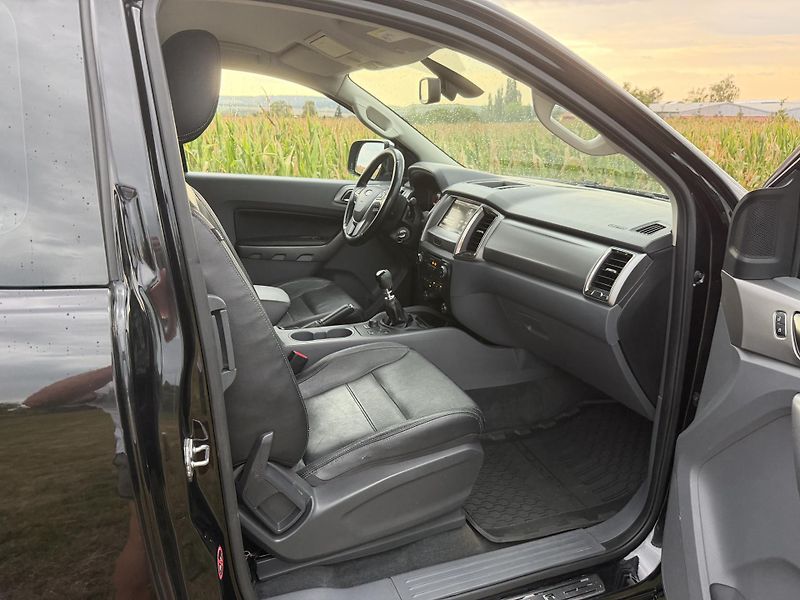 Ford Ranger 3,2 TDI 200PS *NOVÝ MOTOR* - fotka 40 z 73