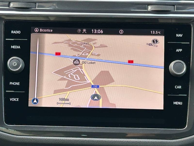 Volkswagen Tiguan (2022) 2.0 TDI 110 kW DSG tažné LED - fotka 17 z 34